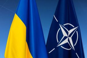 НАТО ответило отказом на требование РФ не принимать Украину в альянс